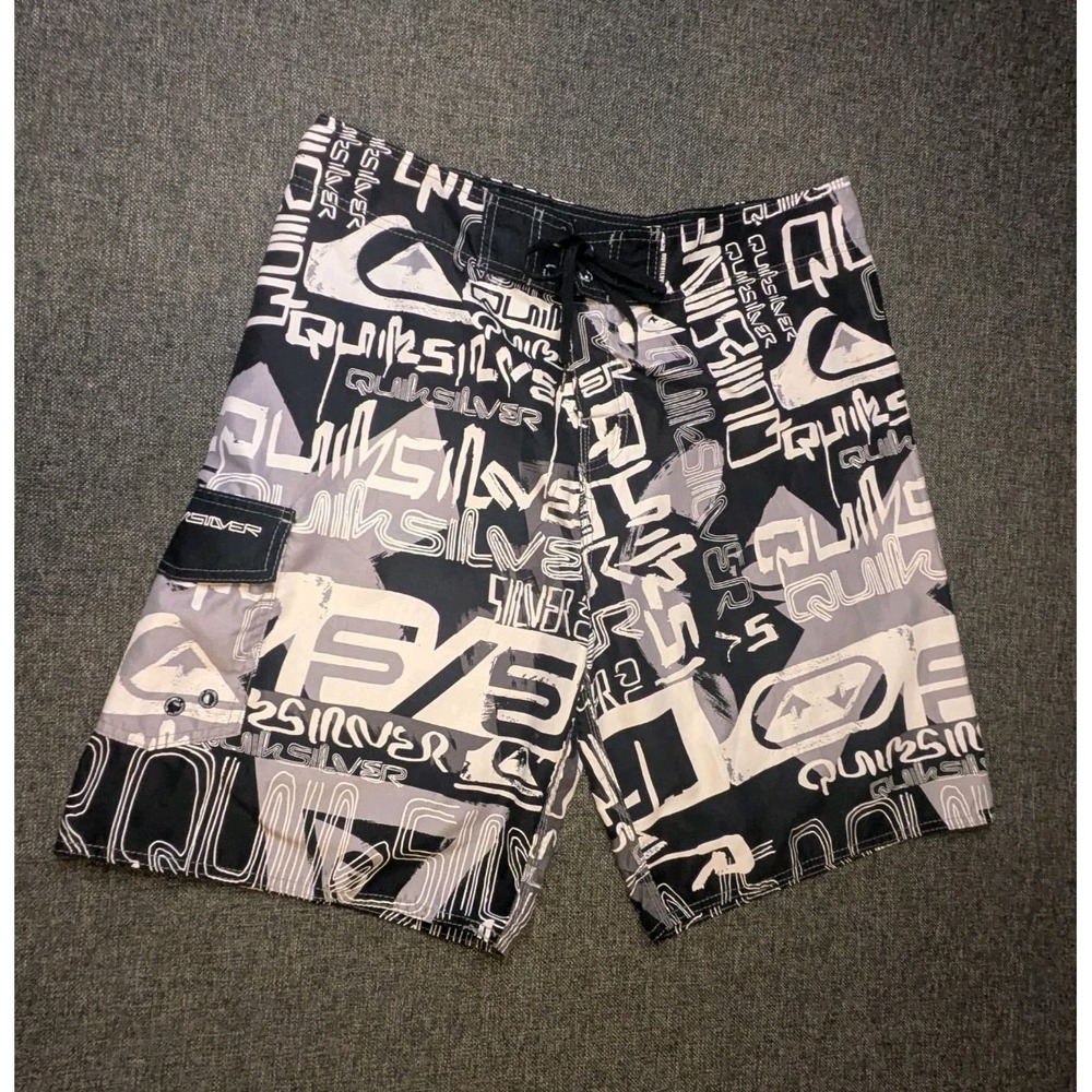 Quiksilver Board Shorts Men 38 Black White Y2K Logo Graphic Surf Swim Trunks 10"